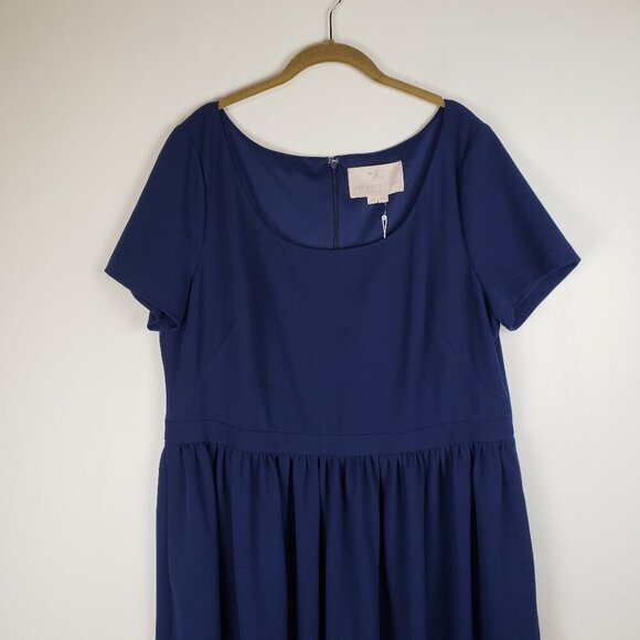 Gal Meets Glam NWT Annie Dress Navy Blue Scuba Crepe Short Sleeve Midi Size 20 - Picture 3 of 8